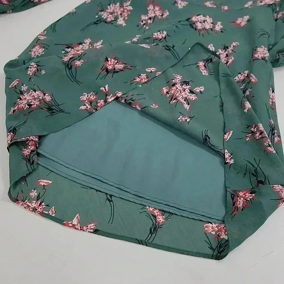 Madewell Marguerite Dress in Butterfly Garden Print - Picture 12 of 13